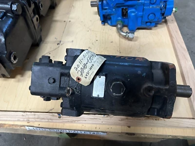 Motor hidráulico reconstruido Eaton 6431-MOD-MF, 50765 Foto 1 de 4