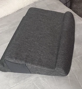 THE DUO Memory Foam Lap Desk Geräteständer - graue Abdeckung, Seitentaschen NEU - Bild 1 von 13