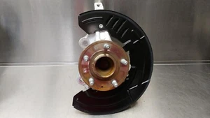 2016-2024 Chevrolet Camaro OEM Right Passenger Front Spindle Knuckle 84169867 - Picture 1 of 7