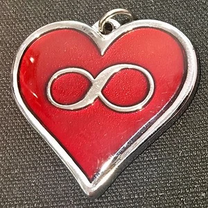 New INFINITE LOVE Open Heart polyamory pendant - Bild 1 von 2