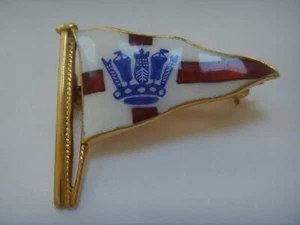 ORO GIALLO 9ct e smalto Royal Naval Sailing Association Burgee? DISTINTIVO / SPILLA - Foto 1 di 1