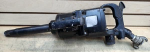 Central Pneumatic 1" Industrial Pinless Air Impact Wrench 2000 ft-lb Torque - Imagen 1 de 9