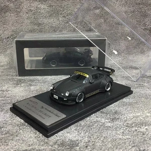 Modelo de vehículo deportivo fundido a presión MC 1:64 Porsche RWB 930 - negro mate - Imagen 1 de 7