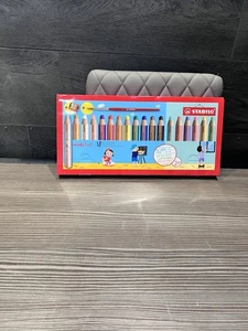 Stabilo Woody Jumbo Pencil Set of 18 - 3 in 1 + Sharpener and Paint Brush - Picture 1 of 5