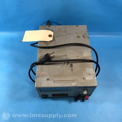 Fonte de alimentação regulada DC ajustável Bk Precision 1686A USIP - Imagem 1 de 4