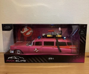 JADA 2025 Die-Cast Vehicle Pink Slips Ghostbusters ECTO-1 CHASE VHTF BRAND NEW - Picture 1 of 8