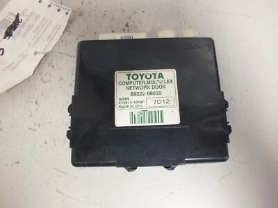 2004-2010 TOYOTA SIENNA MULTIPLEX NETWORK DOOR CONTROL MODULE 89222-08032 #605C - Image 1 of 4
