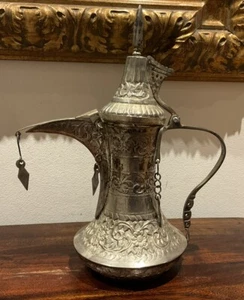 Gorgeous Vintage Decorative Silver Tone Moroccan /Persian dallah, Ornate Detail - Picture 1 of 15