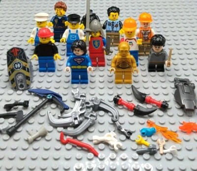 LEGO Minifigures and Accessories - Vintage & Modern Lot - C-3PO, Vtg Knight... - Image 1 of 4