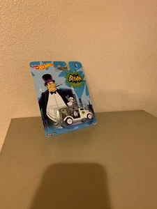 2014 Hot Wheels Pop Culture DC Batman Classic TV Series PENGUIN '49 FORD COE nip - Picture 1 of 1