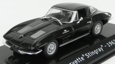 MODELLINO AUTO STATICO CENTAURIA CHEVROLET CORVETTE STINGRAY 1963 VETRINA 1/43 - Immagine 1 di 4