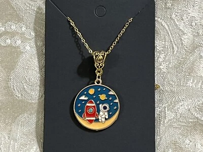 Astronautas Galaxia Galáctica Espacio Esmalte Dije Colgante Adorable Collar de Oro Foto 1 de 2