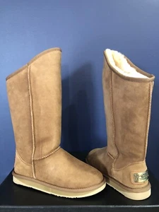Stivali da donna classici nuovi con scatola Australia Luxe Cosy alti in pelliccia di pecora castagno *6 (6,5? - Foto 1 di 6