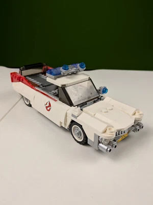 Lego LEGO Ideas (CUUSOO): Ghostbusters: Ghostbusters Ecto-1 Set 21108 - Image 1 of 4