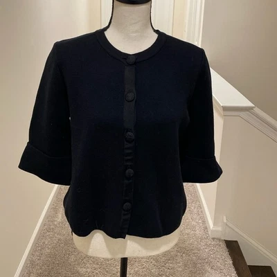 Cárdigan/chaqueta Evie de algodón negro talla mediana con botones delanteros Foto 1 de 4