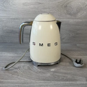 Smeg Wasserkocher Retro beige creme mit Standfuß - funktionstüchtig aber rauer Zustand - Bild 1 von 16