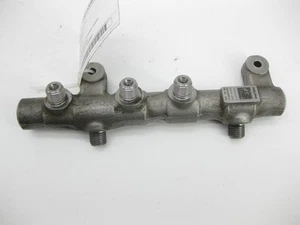 VAG 059130089ED Fuel rail left - Picture 1 of 6