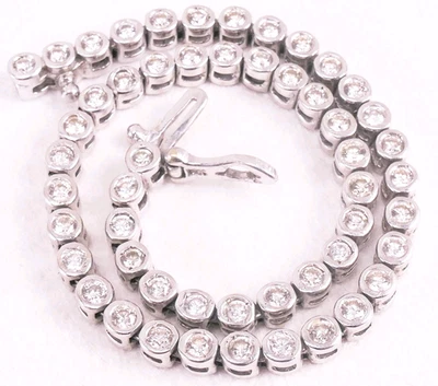 Теннисный браслет с ободком из белого золота 14 карат с натуральными бриллиантами 2,1 карата 11,22 грамма - Изображение 1 из 4