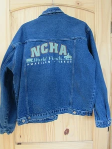 Chaqueta Denim Most Wanted Para Hombre Grande NCHA Finales Mundiales Quijote Mac Amarillo Texas - Imagen 1 de 21