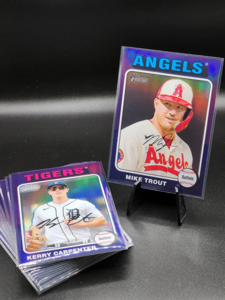 2024 Topps Heritage большое количество - фиолетовая хромированная переливающаяся популярная коробка - Изображение 1 из 1