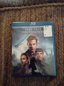 Star Trek Into Darkness (BLU-RAY/DVD) BRAND NEW AND SEALED - Picture 1 of 2