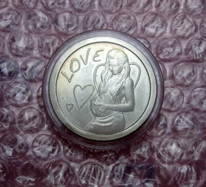 SILVER BULLET, SILVER SHIELD PROOF 2013 LOVE GIRL COIN SBSS 1 OZ .999 PURE - Picture 1 of 2