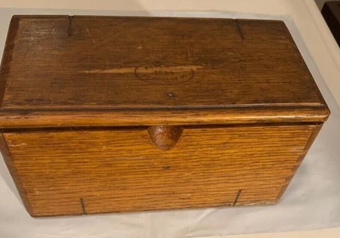 Vtg Singer Sewing Puzzle Wooden Box Roll-Up Patented February 19, 1889 -LOT18-19 Cover