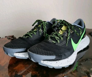 Nike Pegasus Trail 3 Hombres Entrenadores para Correr Reino Unido 11 Se Ajusta a Reino Unido 10/10.5 Ver Descripción - Imagen 1 de 18