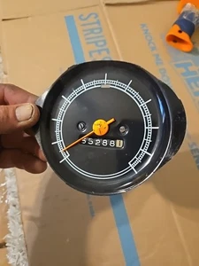1967 - 72 Chevy/gmc Truck OEM Speedometer Gauge For Chevy Pickup Truck C10 K5 - Picture 1 of 5