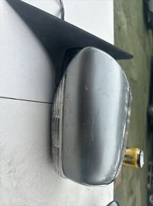 Subaru Liberty Turbo Gen 4 03 -06 Genuine LEFT Side Wing Mirror LH Silver A025 - Bild 1 von 1