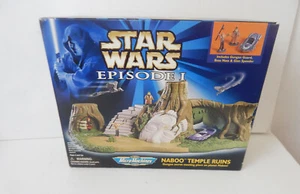 1999 Galoob Toys Star Wars Episode 1 Naboo Temple Ruins Playset Micro Machines - Picture 1 of 6