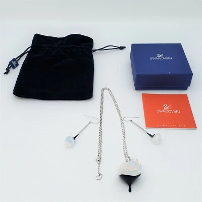 Juego de pendientes y collar colgantes Swarovski tono plata Foto 1 de 4