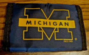 Michigan University Men's Designer Flat Canvas Wallet w/Big "M" Blue & Yellow 31 - Picture 1 of 4