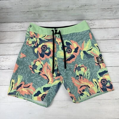 VOLCOM Mens sz 30 CUBANO floral tropical board shorts swim stretch Green - Image 1 of 4