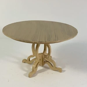 Puppenhaus Miniatur runder Tisch Maßstab 1:12 blond Eiche Optik Jugendstil - Bild 1 von 3