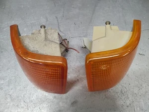OEM Audi Hella Left & Right Front Turn Signal Lamp Assembly 85 4000 80 B2 - Picture 1 of 5