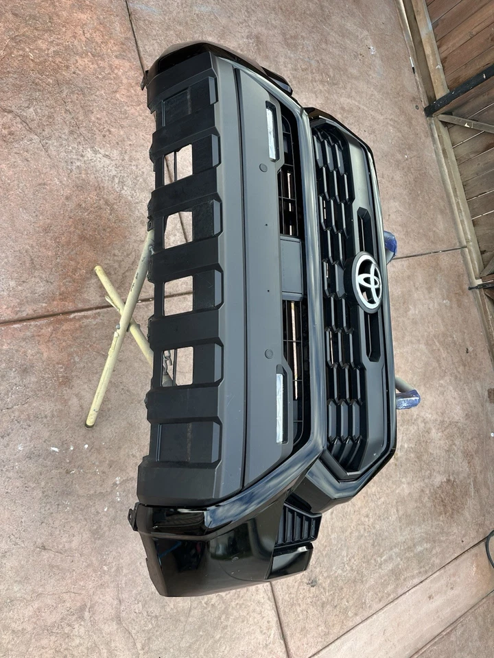 2024-2025 TOYOTA TACOMA N400 TRD SPORT FRONT BUMPER COVER W/ PARK ASSIST ❌PICKUP - Image 1 of 4