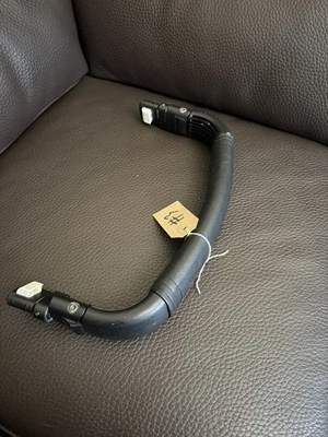 Bugaboo Donkey 5 Gated Carry Handle. Leather Look. Black. #3 - Image 1 of 3