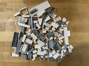 6,0 oz versch. Kleinere weiß & graue Lego Teile - Bild 1 von 2