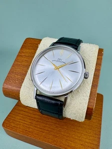 Luch de luxe Mens Quartz Wristwatches Classic Ultra Slim watch USSR - Picture 1 of 10