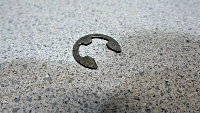 1971 YAMAHA JT-1 JT1 MINI ENDURO 50 MX VINTAGE SHIFT SHAFT STAY CLIP - Image 1 of 2