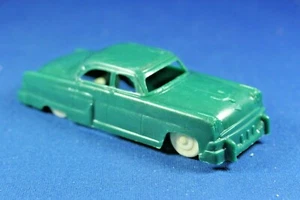 Plasticville - O-O27 - #V-6 - Original vintage Dark Green Auto - HTF Color - Picture 1 of 7