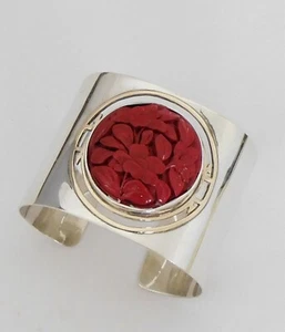 UNUSUAL STERLING & 14K GOLD 1.75''CUFF BRACELET WITH A CARVED CINNABAR MEDALLION - Picture 1 of 10