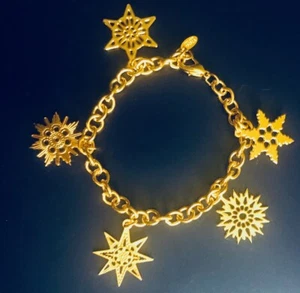 MMA Museum of Art signed gold plated snowflake charm bracelet 7.5 “ - Bild 1 von 9