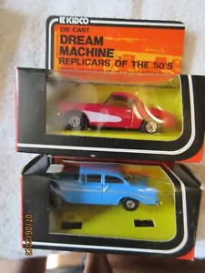 LOTTO MACCHINA DA SOGNO KIDCO 1957 ROSSA CHEVY CHEVROLET CORVETTE BLU 1956 NUOVA IN SCATOLA - Foto 1 di 4