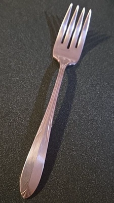 Tenedor de ensalada de plata esterlina National Silver Co obertura 6 1/2" 36,90 g peso chatarra Foto 1 de 4