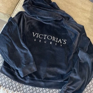 Victoria’s Secret Oversized Cropped Velvet Hooded Sweatshirt Size Xl Black - Picture 1 of 8
