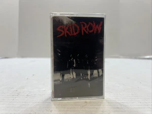 SKID ROW New Cassette Debut Tape 1989 Atlantic, SEALED NOS - Picture 1 of 5