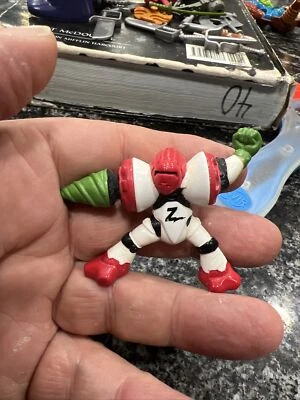 1993 Micro Machines 2" galoob robot figure -- Z-BOTS -- TURBINE sf - Image 1 of 4