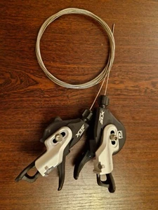Shimano SLX SL-M670 2/3 x 10 Speed Shifter Trigger I-Spec-B w/o bolt Set - Picture 1 of 6